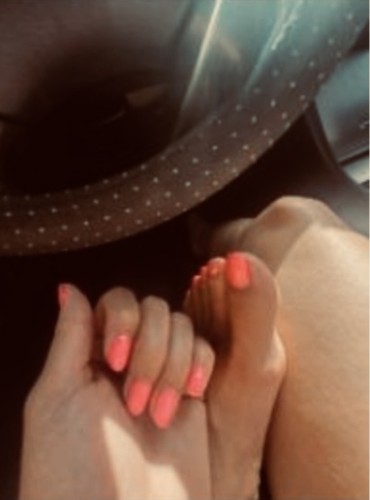 Nashville BodyRubs Offered By (423)641-9054 | Bodyrubs (423)641-9054 is Latinoand offers nuru massages, asian massage, bodyrubs in Nashville and available for incall on rubrankings this is only for the gentlemen's if you are not don't waste my time,
Please read my ad before you ask any questions!!
If I was unable to answer your call, please leave a voicemail message indicating the time and day, and I will get back to you. 😁😊
I'm here for you to have a good time. Everyone says I have a great personality, magic hands, I'm naughty , and much more.
In order to provide you with excellent service, please follow the rules.
Not deposit required.
N/S, for next appointment you will be asked to give a deposit.
If you late please let me know.
No FS ! Don’t waste your time or mine.
“Clean place “
“Hot towels “
“Restroom “
Are provided.
RATES!!! 💰💰
Hh$200
45min$260
HR$300
90min$460
Give me the chance to take you to heaven!
Disclaimer: I am not a Imt. I do this for entertainment purposes only.
NO EXPLICIT LANGUAGE AT ANYTIME OR OVER THE PHONE
DISCLAIMER!! NO LMT ON SITE. I DO NOT PROVIDE ANY ILLEGAL SERVICES AT ANY TIME.
LEST HAVE FUN!!!!! 😊😘😝
ONLY INCALL