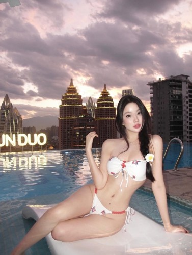 Chicago BodyRubs Offered By (312)217-8042 | Bodyrubs (312)217-8042 is asianand offers nuru massages, asian massage, bodyrubs in Chicago and available for both on rubrankings Skokie
Incall today
Outcall hotel ok
Text:3122178042 or 3123503428
Name
Time
Incall or outcall
I'm asian. petite. real pics. new here so don’t compare me to the old ads you already saw.
I talk normal. i kiss. i take my time if you take yours. shower is here. keep it clean and we are good.
If you only send a dick pic i wont answer. if you book like a grown man i will take care of you.