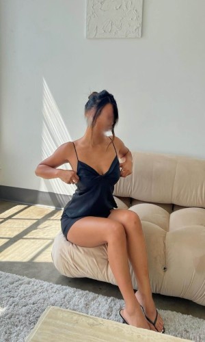 (808)301-1228 is Mixedand offers nuru massages, asian massage, bodyrubs in Tampa and available for both on rubrankings Hello dear Gentlemen’s I Am Rosie from Hawaii. I'm spice mix of Russian-Hawaiin. If you are looking for a love of love and arousal, I am the woman for you.

Step into a world of tranquility and touch. I’m a graceful, intuitive woman who believes that true connection begins with presence and intention. With warm hands and a nurturing spirit, I offer more than just a massage—I offer an experience. My sessions are a harmonious blend of soothing energy, gentle confidence, and sensual artistry.

Tantric massage is a massage technique that involves your full body — including your intimate areas. The goal is to awaken your sexual energy, deepen the intimacy between you and your partner, and increase mindfulness of sexual pleasure and your body. Nuru incall 240hh/300h 
Tantra Incall 300hh/400h no deposit . Outcall 500 only with deposit
Disclaimer no LMT on site. For entertainment purposes only .