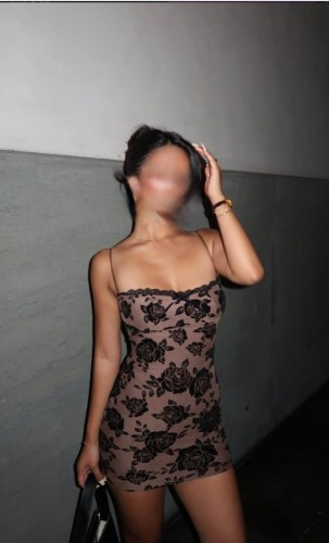 (808)301-1228 is Mixedand offers nuru massages, asian massage, bodyrubs in Tampa and available for both on rubrankings Hello dear Gentlemen’s I Am Rosie from Hawaii. I'm spice mix of Russian-Hawaiin. If you are looking for a love of love and arousal, I am the woman for you.

Step into a world of tranquility and touch. I’m a graceful, intuitive woman who believes that true connection begins with presence and intention. With warm hands and a nurturing spirit, I offer more than just a massage—I offer an experience. My sessions are a harmonious blend of soothing energy, gentle confidence, and sensual artistry.

Tantric massage is a massage technique that involves your full body — including your intimate areas. The goal is to awaken your sexual energy, deepen the intimacy between you and your partner, and increase mindfulness of sexual pleasure and your body. Nuru incall 240hh/300h 
Tantra Incall 300hh/400h no deposit . Outcall 500 only with deposit
Disclaimer no LMT on site. For entertainment purposes only .