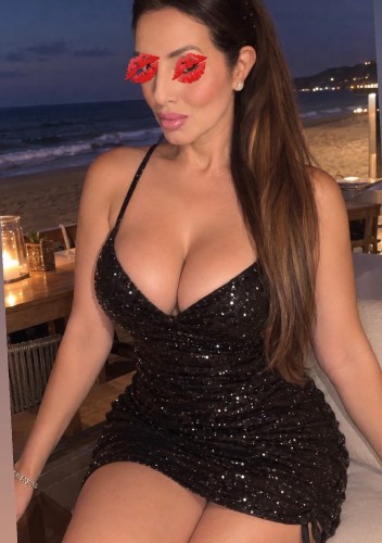(619)399-2777 is Latinoand offers nuru massages, asian massage, bodyrubs in San diego and available for both on rubrankings I offer a sensual, relaxing, and very special massage experience in a private, clean, and comfortable environment. I enjoy creating a natural connection and making every session feel personal, unhurried, and attentive to every detail.

I’m feminine, affectionate, and very attentive. Hygiene, discretion, and mutual respect are extremely important to me.

If you’re looking for a moment to disconnect, relax, and enjoy a different kind of experience, I’ll be happy to welcome you. asked 4 hand experience with young beautiful Brazilian and me.

To book:
Text the number on my ad with your name, age & session you desire. Appointments by reservation only.
Monday through Wednesday. I’m available only in the afternoon after 3 P.M. by appt . Thursday through Sunday. I’m available from  8 am to 9:00pm anytime after that by schedule only ahead of time .. Thank you 💋💋💋💋💋💋💋💋💋💋💋💋💋💋💋💋💋

30 min
1hr
Or VIP