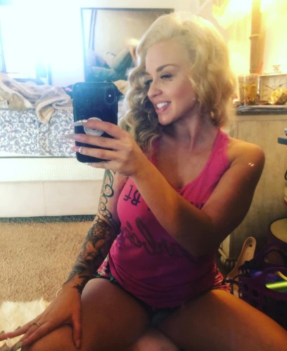 (619)348-1988 is 0and offers nuru massages, asian massage, bodyrubs in Riverside and available for outcall on rubrankings Rare beautiful face and exotic body queen 
Lets play..........I only do outcall baby