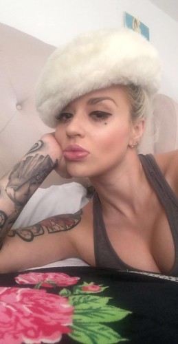(619)348-1988 is 0and offers nuru massages, asian massage, bodyrubs in Riverside and available for outcall on rubrankings Rare beautiful face and exotic body queen 
Lets play..........I only do outcall baby