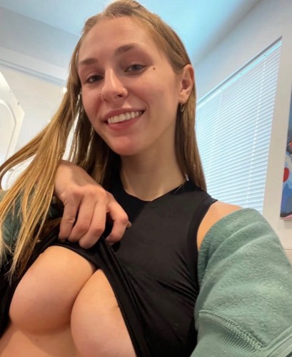 Tallahassee BodyRubs Offered By (442)284-3638 | Bodyrubs (442)284-3638 is Caucasianand offers nuru massages, asian massage, bodyrubs in Tallahassee and available for both on rubrankings I’m available for all your services such as massage therapy, nuru massage, erotic therapy massage, and happy ending ❤️