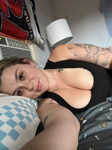 (563)216-2359 is Mixedand offers nuru massages, asian massage, bodyrubs in Houston and available for both on rubrankings AN ENJOYABLE ENCOUNTER THAT WILL ENHANCE YOUR DAY 😋🍆
Body Type
Curvy
Ethnicity
Mixed
Service Locations
Both

APPROVED 
I am a licensed and certified massage therapist, providing a sensual and deeply relaxing full-body rub. This service is tailored for a relaxed personal experience rather than therapeutic treatment. You'll have the option to dress down to your comfort level, and draping is entirely optional.
My services indulge in varieties of massage options including 🥰 Nuru, Golden Shower, Deep Tissue, Sports Therapeutic, Sensual, Prostate, Swedish, and Hot Stone massages. ❤️ Experience a discreet and sensual rubdown. ❤️ Enjoy the Milking Table Experience, Riding The Wave, Riding The Wave & B2B, Tantric Lingam Massage, and VIP Nuru Experience. ❤️ Rest assured, my top priority is providing exceptional customer service in a clean and comfortable environment, using the best techniques and offering the highest quality service with the best attitude for an unforgettable experience.

(INCALL)
My private location, situated in a secure residential area within a safe neighborhood, emphasizes your safety and comfort. It features a private massage chamber, facial equipment, massage table and chair, bathing facilities, jacuzzi, and VIP luxuries. ❤️❤️

(OUTCALL)
For mobile services, I accompany myself with my table, guaranteeing promptness and great flexibility to arrive at your location promptly for your scheduled appointment. ❤️❤️❤️

Feel free to text me: (563)-216-2359

Signal—:::: @daisy_01.68

Attention: GOOD HYGIENE IS A MUST OR I WILL TURN YOU AROUND AT THE DOOR..GAME PLAYERS WILL BE BLOCKED