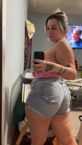 (563)216-2359 is Mixedand offers nuru massages, asian massage, bodyrubs in Houston and available for both on rubrankings AN ENJOYABLE ENCOUNTER THAT WILL ENHANCE YOUR DAY 😋🍆
Body Type
Curvy
Ethnicity
Mixed
Service Locations
Both

APPROVED 
I am a licensed and certified massage therapist, providing a sensual and deeply relaxing full-body rub. This service is tailored for a relaxed personal experience rather than therapeutic treatment. You'll have the option to dress down to your comfort level, and draping is entirely optional.
My services indulge in varieties of massage options including 🥰 Nuru, Golden Shower, Deep Tissue, Sports Therapeutic, Sensual, Prostate, Swedish, and Hot Stone massages. ❤️ Experience a discreet and sensual rubdown. ❤️ Enjoy the Milking Table Experience, Riding The Wave, Riding The Wave & B2B, Tantric Lingam Massage, and VIP Nuru Experience. ❤️ Rest assured, my top priority is providing exceptional customer service in a clean and comfortable environment, using the best techniques and offering the highest quality service with the best attitude for an unforgettable experience.

(INCALL)
My private location, situated in a secure residential area within a safe neighborhood, emphasizes your safety and comfort. It features a private massage chamber, facial equipment, massage table and chair, bathing facilities, jacuzzi, and VIP luxuries. ❤️❤️

(OUTCALL)
For mobile services, I accompany myself with my table, guaranteeing promptness and great flexibility to arrive at your location promptly for your scheduled appointment. ❤️❤️❤️

Feel free to text me: (563)-216-2359

Signal—:::: @daisy_01.68

Attention: GOOD HYGIENE IS A MUST OR I WILL TURN YOU AROUND AT THE DOOR..GAME PLAYERS WILL BE BLOCKED