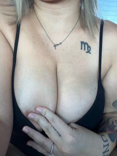 (563)216-2359 is Mixedand offers nuru massages, asian massage, bodyrubs in Houston and available for both on rubrankings AN ENJOYABLE ENCOUNTER THAT WILL ENHANCE YOUR DAY 😋🍆
Body Type
Curvy
Ethnicity
Mixed
Service Locations
Both

APPROVED 
I am a licensed and certified massage therapist, providing a sensual and deeply relaxing full-body rub. This service is tailored for a relaxed personal experience rather than therapeutic treatment. You'll have the option to dress down to your comfort level, and draping is entirely optional.
My services indulge in varieties of massage options including 🥰 Nuru, Golden Shower, Deep Tissue, Sports Therapeutic, Sensual, Prostate, Swedish, and Hot Stone massages. ❤️ Experience a discreet and sensual rubdown. ❤️ Enjoy the Milking Table Experience, Riding The Wave, Riding The Wave & B2B, Tantric Lingam Massage, and VIP Nuru Experience. ❤️ Rest assured, my top priority is providing exceptional customer service in a clean and comfortable environment, using the best techniques and offering the highest quality service with the best attitude for an unforgettable experience.

(INCALL)
My private location, situated in a secure residential area within a safe neighborhood, emphasizes your safety and comfort. It features a private massage chamber, facial equipment, massage table and chair, bathing facilities, jacuzzi, and VIP luxuries. ❤️❤️

(OUTCALL)
For mobile services, I accompany myself with my table, guaranteeing promptness and great flexibility to arrive at your location promptly for your scheduled appointment. ❤️❤️❤️

Feel free to text me: (563)-216-2359

Signal—:::: @daisy_01.68

Attention: GOOD HYGIENE IS A MUST OR I WILL TURN YOU AROUND AT THE DOOR..GAME PLAYERS WILL BE BLOCKED