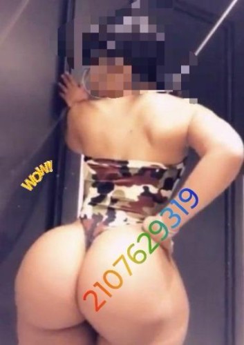 (210)762-9319 is Latinoand offers nuru massages, asian massage, bodyrubs in Washington and available for incall on rubrankings Latin Candy in town...
Experience the unforgettable elegance of most desired. Where beauty meets perfection.