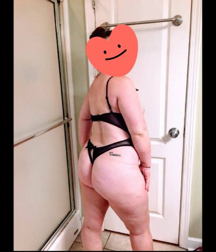 (615)502-5085 is Caucasianand offers nuru massages, asian massage, bodyrubs in Nashville and available for both on rubrankings Hey Guys,  I am new in town and looking for clean upscale MEN that can show me a good time! 
I am very open minded and always up for meeting new people and trying new things! 😉
Drama free and discrete location! I guarantee to have you coming back for more! 
Give me a call and let me show you the time of your life!!  Can't wait to meet you! 💋
🚨 serious inquiries only
❎️No Law enforcement
✅️incall and Outcall Available 