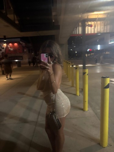 (786)480-4850 is Caucasianand offers nuru massages, asian massage, bodyrubs in Oklahoma city and available for both on rubrankings Welcome to my world of luxury, tease, and full-body indulgence. 🩷

This is more than a massage—it's an immersive escape from the outside world.
Every session is intentionally unhurried, allowing you to fully disconnect, relax, and enjoy an experience tailored around comfort, anticipation, and attentive touch.
Expect a warm, discreet, luxurious environment featuring unscented hot oils, hot towels, and someone who genuinely enjoys creating memorable experiences.