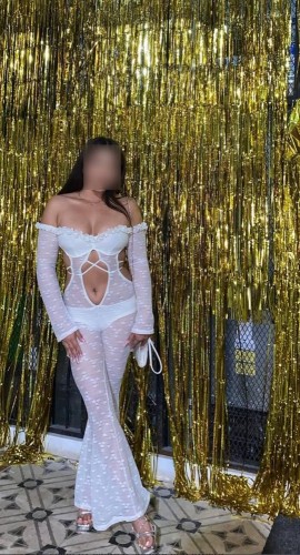(213)585-0016 is Mixedand offers nuru massages, asian massage, bodyrubs in Los angeles and available for incall on rubrankings I’m a 24-year-old Latina, my name is amari all natural with a bubble butt, offering personalized sensual massage in an elegant, private setting in Burbank. 

🤍 Upscale & discreet atmosphere
💆‍♀️ Customized relaxation experience
✨ Sophisticated, tranquil setting
📍 Burbank
🚗 Easy street parking 
🚿 Showers available 
📩 Advance appointments only

Your time to unwind and have fun starts here!

