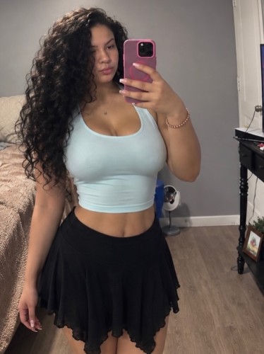 (713)588-6464 is Latinoand offers nuru massages, asian massage, bodyrubs in Houston and available for both on rubrankings Lets enjoy our time together 😍 OUT/IN

Hey Love, I’m Lizzy… Seductive, playful, and oh-so-sweet—I’m the perfect escape from your everyday stress. I have a wild side, but I’m always discreet, offering an unforgettable experience tailored just for you. Let me indulge you with my irresistible touch and leave you feeling completely relaxed and satisfied. ✨
Available Late | Upscale & Exclusive ✨ 💋 100% Real & Verified – No games, just pure pleasure. 💋 Incall & Outcall – Wherever you desire me. 💋 Let’s create an unforgettable moment together… Don’t keep me waiting.