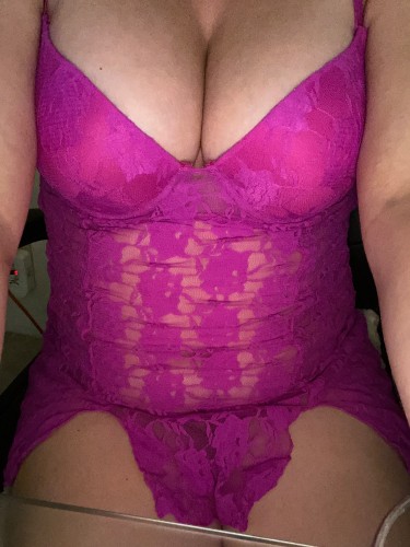 San diego BodyRubs Offered By (619)990-0391 | Bodyrubs (619)990-0391 is Caucasianand offers nuru massages, asian massage, bodyrubs in San diego and available for on rubrankings Hey Gentlemen,
I’m Lyndsey!!
I would love the opportunity to meet new clients and see old clients as well.
?I have an upscale private suite with Nice shower!
*Candles
* Unscented Oils
*Fresh linen
*Soft Music & the best part ME!
?? I offer ~ FBSM
hour 240
90 min 340
???looking for a little more fun
♥️♥️ I offer ~ GFE
Hhr 240
Hour 400
90 mins 600
????? It you want to really get to know how wonderful I am we can arrange a dinner date or night out! I’m available from 9am-12am Monday- Sunday.
❤️❤️❤️❤️For more information or to set up a session txt or call me!! Looking forward to hearing from you soon!!! xoxo
DOUBLES & NURU AVAILABLE
♥️♥️♥️plz txt for more information!!