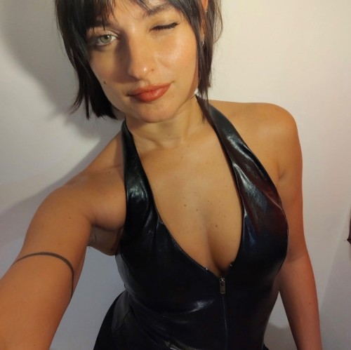Los angeles BodyRubs Offered By (323)426-8739 | Bodyrubs (323)426-8739 is Caucasianand offers nuru massages, asian massage, bodyrubs in Los angeles and available for outcall on rubrankings Hello, my name is Shelby and I provide true relaxation, a soft and friendly personality, and an intuitive approach to my sessions. You will indulge in calming, experience customized to your preference of Swedish, deep tissue, or light touch. Advance scheduling 3 hrs in advance, outbound to your hotel or residence. Last booking 8pm. Name, and time desired• 90 min sessions maxd. 200 flat rate. I have many regular clients in my general location of travel, consideration for longer booking time given after initial session. Text or call to schedule . It is time to enjoy life on a new level.