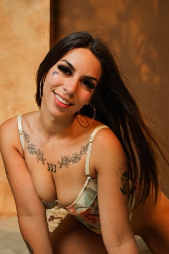 (623)663-5755 is Mixedand offers nuru massages, asian massage, bodyrubs in Phoenix and available for both on rubrankings Hi, Victoria here 💕

Short, petite and carrying all the right curves. I’m sweet with a wild side you’ll crave. I’m all for good energy, genuine connection, lots of laughter and making every moment worth remembering! 

If you’re looking to escape the ordinary, come join me on the wild side. I have the personality you’ll want more of, and energy that’s hard to resist you won’t regret crossing paths 💋

Call or text me anytime...

623-663-5755

Scottsdale/Phoenix area

Verification is Required, for your safety and mine💕💕

