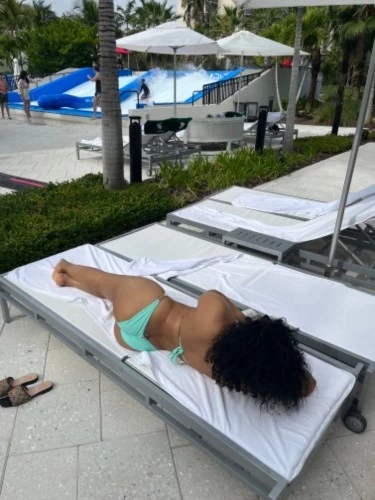 (786)203-2437 is Latinoand offers nuru massages, asian massage, bodyrubs in Miami and available for outcall on rubrankings They call me the Magic Touch…  Call me, and see for yourself.  Good company and conversation if you need to be heard and talk over a good wine.  Massage therapist.  You found the right person!  Call me. 786-203-2437