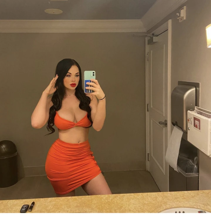 (865)463-1934 is asianand offers nuru massages, asian massage, bodyrubs in Chicago and available for both on rubrankings Hey Guys, I’m Gabby Williams . If you need a discreet and legit professional massage therapist Look no further when you want an experienced, discrete and erotic massage... Satisfaction is provided effortlessly when you enter my private studio for your visit! Hours available 24/7 Mon- sun ..from 6AM-3AM . Private In call located in The ( Buston Massachusetts ).  alternatively ****. briefly explain yourself!~Including~:NURUDeep TissueSports Therapeutic MassageSensual massageProstate MassageHot Stone Therapy*   Virtual Sessions* Available For Gentlemen’s Only :        I'm providing explicit pics and hot vids, FaceTime fun, hardcore full length videos, sexting sessions, Squirting, Sex chat , and live video chat masturbation sessions. I'm easy to communicate with, and I'm available for your pleasure! text me.  Gavbywilliams6727@gmail.com  for the fun. 6094249487 