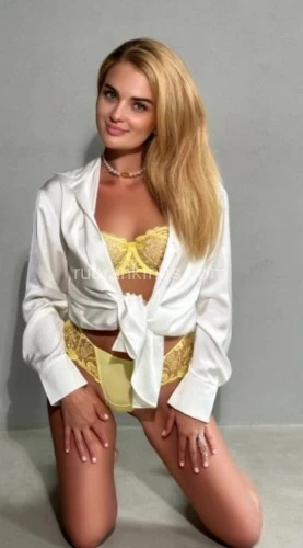 Nashville BodyRubs Offered By (615)802-2270 | Bodyrubs (615)802-2270 is Caucasianand offers nuru massages, asian massage, bodyrubs in Nashville and available for incall on rubrankings Hey, gentleman! This is Katarina, your elegant Russian treasure. I’m a beautiful 5.4 tall lady with cute blonde hair, bright brown eyes and amazing figure. I have great tan and toned body and I’m all natural.I’m a movie production assistant and …sensual massage enthusiast!
I love to make you comfortable and I’m very playful and sweet.I’ll make sure that you have an amazing, interesting and unforgettable time.
I’m really an intellectual and pretty lady. All my pictures and descriptions are real. I’m the perfect cure! After our rendezvous you will be refreshed, satisfied and ready to conquer the world:))
Let’s create memories that tantalize the mind long past our parting.
- my pictures are real and current
- my place is safety and upscale, private apartment
- I do have a magic touch
- my oil in hot (as I am)
-shower and soft towels
- my full complimentary bar is waiting for you
- free parking is available
I cannot wait to meet you! xoxo, K