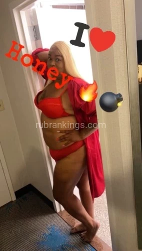 (313)489-5090 is Blackand offers nuru massages, asian massage, bodyrubs in Washington and available for both on rubrankings Im honey ? a bbw providing ?sexy sensual Nuru body slide massages I’m hosting at a Private discreet location Quite light music relaxing vibe Only message for slippery Fun ?? 3134895090