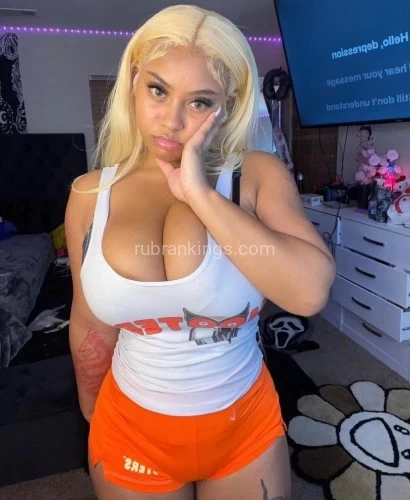 (339)225-3749 is Latinoand offers nuru massages, asian massage, bodyrubs in Houston and available for both on rubrankings Who’s in for a nice sex time☺️