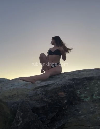 Cedar rapids BodyRubs Offered By (712)848-8877 | Bodyrubs (712)848-8877 is Caucasianand offers nuru massages, asian massage, bodyrubs in Cedar rapids and available for both on rubrankings Lets play fellas sexy fun size body...Hit me up Nice and curvy ! Looking to fun and please you ? i dont play games serious inquires only no rush jobs ? in or outcall available please no games or you will be blocked