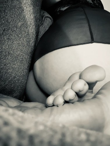 Dallas BodyRubs Offered By (214)506-3305 | Bodyrubs (214)506-3305 is Caucasianand offers nuru massages, asian massage, bodyrubs in Dallas and available for incall on rubrankings Hi, my name is Katerina. Tired of the usual massage experience?
Sink in, relax, and let her captivating presence set the mood. With a sensual atmosphere, lingering relaxation, and personalized attention from start to finish, this is an experience designed to tease the senses and leave you thinking about it long after you leave.
✨ Private. Indulgent. Irresistibly inviting.
~~~~Light screening for new Friends~~~
200/hr 160/hhr •••Ca$h Only•••
$$$$^^ UPGRADES^^^^ $$$$^^^^ UPGRADES^^ $$$$
~~Available and always & only discussed in person!!!~~
**INCALL ONLY
**NO Notice, NO Show === NO Rescheduling
**No Indians, personal preference**
Text 214-506-3305 and ask for Katerina ❤️🔥