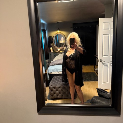 (619)881-7925 is Caucasianand offers nuru massages, asian massage, bodyrubs in San diego and available for incall on rubrankings Hello, I’m Corianna! 
Are you ready for an unforgettable experience? The Jacuzzi is HOT and available MON-FRI for both morning and afternoon sessions. Don’t miss out – book early!
Before reaching out with questions, please explore my website at 
www.sandiegointimatemassage.com. Everything 
you need to know is right there!  
Discover the various sessions tailored just for you, complete with glowing reviews.
As an independent provider with 13 years of expertise in sensual and erotic massage, as well as life coaching, I offer everything you desire for your dream massage. My TER reviews speak to the quality and satisfaction of my services.
Indulge in my luxurious offerings: 
- Jacuzzi
- Aroma Therapy
- Steamy Shower
- Hot Oil
- Hot Towels
- Warm Table
- Intimate Massage  
- FBSM: A 1-hour sensual healing massage.
Imagine being pampered by a sexy, mature GILF hot blonde who understands precisely what you need. I pride myself on being sensitive to your desires and fostering a genuine connection with you.
Enjoy the comfort of a private residence, complete with a private Jacuzzi and safe, private parking. 
Choose a 60-minute session or elevate your experience with the Jacuzzi session (90 min – it’s HOT!!!).
Experience the MBW session for 60 minutes, where we start with you comfortably leaned back in a chair as I massage your shoulders from behind… and trust me, you’ll want to discover the rest!
I can't wait to hear from you! If you text, please leave your name and age. 
I love pampering and pleasing clients, and I’ve been told I go the extra mile for everyone I meet—that’s why you keep coming back! 
To book an appointment, remember to call two hours in advance, or reach out after 8 AM for same-day appointments. I will pamper and spoil you like no other! 
Come visit me! 
Corianna 💖 