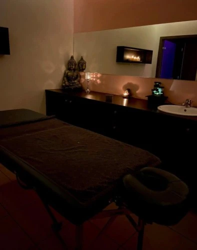 (602)819-9281 is ethnicity_Latinoandoffers nuru massages, asian massage, bodyrubs in Phoenix and available for service_location_incallon rubrankings                  🍂🍂🍁🍁FALL SPECIAL 🍁🍁🍂🍂
                                  .......✌️🍁🍁.......
Escape to your new neighborhood location massage💆 for a truly relaxing experience in the Litchfield Park/Goodyear area.

 🧖Skilled therapists provide customized body rubs in a clean, discreet, and welcoming space.🧖

 Perfect for unwinding and rejuvenating your body and senses. !!

               🔆     Appointments available now. 🔆
                             🚶    walk-ins    ok        🚶           
                                  Hablamos español 
    ⭐⭐⭐A calm, professional atmosphere where
                               your well-being is the only priority⭐⭐⭐

                     ❇️Aromatherapy 
                     ❇️Organic/unscented oils and lotions
                     ❇️ REFLEXOLOGY 
                     ❇️ Body Treatments for  Pain and muscle relief 
        
                                💲  🔸🔶   Only cash.   🔶🔸💲

                         Monday - Saturday 9am to 10pm
                                             Sunday 9-7pm

                                   Private location 
                 🚚🚙🛻Discreet Parking lot🛻🏎️🚜

                            Ask to meet the providers 
            🔴🚫 Not explicit language/will be ignore🚫🔴