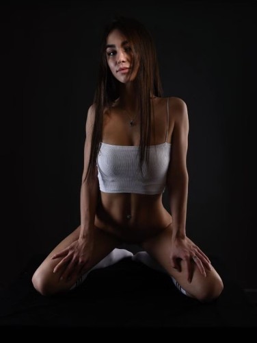 Orange BodyRubs Offered By (317)506-1620 | Bodyrubs (317)506-1620 is Caucasianand offers nuru massages, asian massage, bodyrubs in Orange and available for incall on rubrankings A VIP experience just for you! 👑 Looking for the best company? 💃 Congratulations—you’ve found it. 🎯 Aesthetics 🦢, brains 🧠, and electric energy. ⚡️ Don’t miss your chance 🎲 to spend time with a top-tier girl. 👸 Champagne is already waiting on ice 🧊. 🥂 My place or yours? 🏠✨ Let’s set the night on fire! 🧨💥🔥🖤👑🔞🧨
