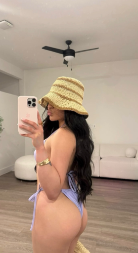 Dallas BodyRubs Offered By (469)202-9213 | Bodyrubs (469)202-9213 is otherand offers nuru massages, asian massage, bodyrubs in Dallas and available for incall on rubrankings Howdy, this is Mia. 💗
Sensual mellow brunette with a soft feminine energy.
I enjoy good conversation & a good wine if you’re down.
I offer delicious massages to try and get some stress off and to create a relaxing, pleasant experience at an upscale, private and cozy location.
Your session can be personalized to accommodate your wants and needs.
There’s nothing more attractive than a gentleman!
•GFE
•Nuru
•B2B
Please reach out with the following details for a quicker response:
• Your name
• Age
• Desired date/time
• Duration of appointment
200/hhr
250/hr
350/90 min
Private & upscale location with shower availability.
Light screening might be needed, hope to see ya !