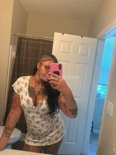 (404)984-3683 is Caucasianand offers nuru massages, asian massage, bodyrubs in Denver and available for both on rubrankings This is Jessica but my friends call me Jessie da problem solutions to all the body parts like aches pains discomfort and fixing of body joints with my experience my opening hours are Monday 9am to 10pm to Sunday thanks .text me on  3023734340