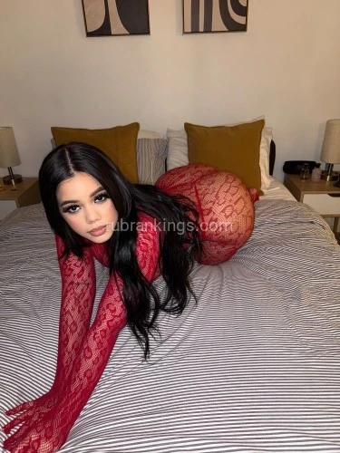 Chicago BodyRubs Offered By (645)666-8855 | Bodyrubs (645)666-8855 is 0and offers nuru massages, asian massage, bodyrubs in Chicago and available for both on rubrankings HOLA, SOY CLOE ? ? ME ENCANTA atender a los demás y encuentro placer en complacer ?. Lo que necesitas no es fácil de encontrar. Buscas más que lo ordinario, buscas una experiencia‼️Disfruta de la máxima relajación con mis sensuales servicios de Masaje Nuru/B2B, por nombrar algunos?
Ofrezco un lugar discreto y acogedor donde la iluminación suave y el ambiente tranquilo te invitan a relajarte. Mis habilidades aseguran una experiencia relajante que satisface las necesidades de tu cuerpo, dejándote rejuvenecido, aliviado del estrés?
Ya sea que desees calidez y cercanía o un toque curativo sensual profundo, puedo brindarte todo eso y más? He sido especialista en terapia táctil durante más de 3 años, así que sé exactamente qué hacer para brindarte pura alegría a ti y a tu cuerpo?
Anhelarás mi toque cuando te vayas. Disfruto del arte del trabajo corporal y busco crear experiencias sensacionales. Soy muy divertida, así que asegúrate de reservar suficiente tiempo conmigo, ¡espero conocerte!