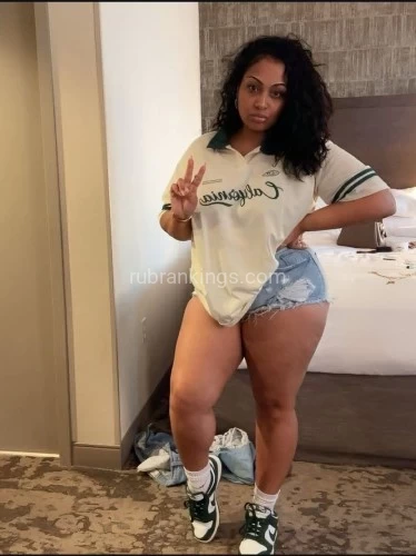 (774)507-0503 is Caucasianand offers nuru massages, asian massage, bodyrubs in Cleveland and available for both on rubrankings Authentic Chemistry, No Pretenses — Just You and Me
