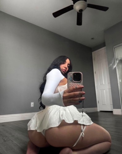 (606)485-0281 is Caucasianand offers nuru massages, asian massage, bodyrubs in Macon and available for both on rubrankings ✅PAYMENT IN PERSON✅ 
✅FULL SERVICE .. NO RESTRICTIONS✅ 
Let's explore new pleasures, With condom and without Condoms.. (I'm Clean) .. Phat Ass ??. 
I'm thick and very flexible 
Regular sex is boring, let’s tune it up and let me bring through your wildest dreams 
✅Anal? 
✅Rimjob? 
Bareback ✅ 
✅Blowjob?? 
✅69?? 
✅Cum swallowing ? 
✅Role play?? 
✅Domination⛓ 
✅Spanking? 
✅Ultimate pleasure? 
✅Balls draining ? 
✅Deepthroat? 
✅Gagging ? 
Pin me against the wall and fuck me deep in my ass, Cowgirl is my specialty lemme ride you till kingdom come?, Disregard the pretty face I like being treated like a common cock sleeve, I’m into all type of kink you can imagine. 

Signal: 6064850281