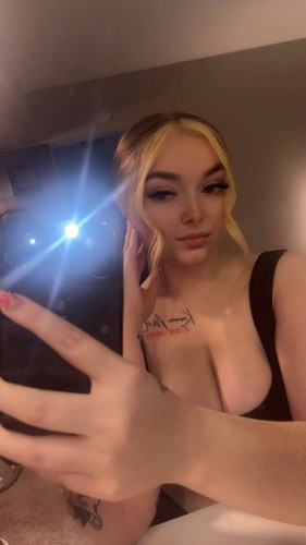 Akron BodyRubs Offered By (440)724-0511 | Bodyrubs (440)724-0511 is 0and offers nuru massages, asian massage, bodyrubs in Akron and available for incall on rubrankings I'm Kylie! Whether you've had a stressful day or just need some aches and pains soothed you should hmu! π We can chat in my private room or you can just sit back and enjoy a body rub! Text or call me babe π
