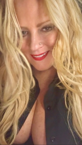 (440)241-9207 is Caucasianand offers nuru massages, asian massage, bodyrubs in Cleveland and available for incall on rubrankings Hello ladies and gentlemen,
My name is Mandy. I’m fifty, in my prime, experienced, and I love to please. I give a very sensual, teasing, exciting, and satisfying massage. You will be happy you didn’t waste time on scammers, and fakes. I am the real deal. I have H cups and they love attention. Come see me! I also offer couples massages! Amazing….😉 
💋Mandy💋
Lastly lol, I want you to know, I’m big on cleanliness. I appreciate a person taking care of their hygiene before an appointment.* 
Thank you! Hope to see you soon! 💋