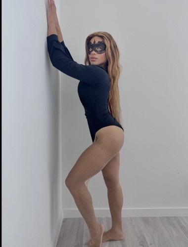 (267)773-1190 is Blackand offers nuru massages, asian massage, bodyrubs in Miami and available for both on rubrankings 📍 Hollywood, Florida  🇺🇸
💎 Elite Incall & Outcall Companion – Miami | Fort Lauderdale | West Palm Beach
✈️ Exclusive Long-Distance Outcalls – Chicago | New York | LA

📞 Contact:
+1 (267) 773-1190 • Message • Call
⏰ Available 24/7

⭐️⭐️⭐️⭐️⭐️ 5-Star Luxury Experience
✅ 100% Authentic – Video, FaceTime & Snapchat verification available

🚫 Kindly note: my rates are non-negotiable

💉 100% STD FREE & on Prep + DoxyPep for Prevention.

⸻

✨ Meet Nicole – 'The Ultimate Cure' to your Craving ✨

I'm Nicole, a uniquely exotic and sophisticated Afro-Caribbean trans woman, born in the United States and standing at 5’11” with golden, silky-soft skin and a naturally statuesque presence.

🔥 Sensual. Elegant. Irresistible.
I am fully functional, beautifully proportioned, and blessed with a 8.5  package and stunning curves – the perfect balance of allure and excitement.

💎 What I Offer:
	•	A true Experience with passion and intimacy
	•	Complete discretion for your privacy. NDA-Friendly
	•	A warm, refined personality that makes every encounter unforgettable

100% Real - Facetime Verification available

I cater to gentlemen who appreciate quality, class, and exclusivity. Whether it’s a quick escape or an extended rendezvous, I promise to leave you completely satisfied and craving more.

💕 Book your luxury experience with me today — let me be your favorite secret.

— Nicole 💋