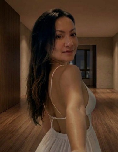 (469)392-9566 is asianand offers nuru massages, asian massage, bodyrubs in Phoenix and available for incall on rubrankings Hello guys. Would you be interested in meeting me? I would be happy to provide the best possible service.I'm in this city for a short time.I hope to see everyone before I leave.You're welcome to contact me (469)392-9566