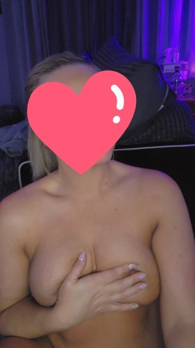 St louis BodyRubs Offered By (618)291-4981 | Bodyrubs (618)291-4981 is Caucasianand offers nuru massages, asian massage, bodyrubs in St louis and available for both on rubrankings Will be in the St. Louis/southeast Missouri area for the next 48 hours!!! book with the best while I’m here.
Early morning/late night appointments available
I am 100% authentic. My pictures are 100% authentic everything is really me no AI no fake profile.
Text me so we can discuss all your fantasies finishes and whatever makes you hot. I’m here to please all customers 100% satisfaction.
Text me so we can discuss prices and services
MyEscort.Network - Free Escort Ads Directory
