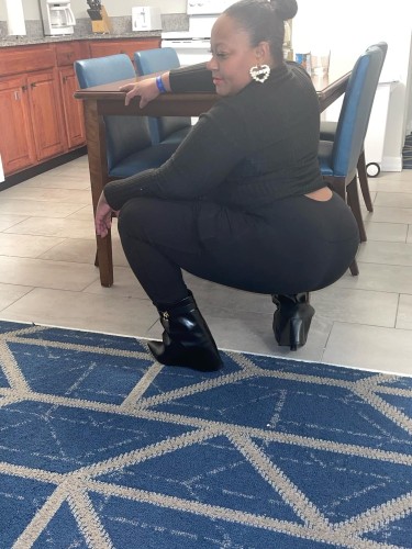 Baltimore BodyRubs Offered By (410)934-6404 | Bodyrubs (410)934-6404 is Blackand offers nuru massages, asian massage, bodyrubs in Baltimore and available for incall on rubrankings Hey there! 💞 I’m a licensed massage therapist who provides massage and bodywork services to the Harco area. I have 15 years of experience in my field of expertise and am passionate about my craft.
I offer a variety of services catered to your personal needs including 💆🏽Soft touch and Swedish massage for relaxation, Deep tissue for targeted pain areas and a little more focus, and for an additional price you can get hot stones as well as body exfoliation to top of a mind blowing experience.
📞Call today to schedule 📆 your luxury 👑experience for the weekend at a reasonable rate. (410)934-6404
💫 A non-refundable deposit of $25 is REQUIRED at the time of booking
💫Serious and RESPECTFUL inquiries ONLY
💫 I DO NOT provide any additional photos
💫Rates may vary
💖Rates start at $100 for 30 $175 for an hour, $250 for 1hr-1/2 and $300 for 2 hours … yes I do 2 hours ☺️