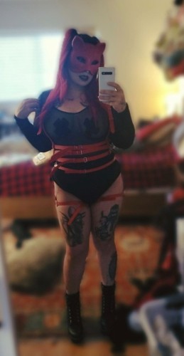 (619)786-7297 is Latinoand offers nuru massages, asian massage, bodyrubs in San diego and available for incall on rubrankings An Ethereal Fantasy....

A conduit of sensuality and hedonism.
Guiding you on a euphoric journey where mind, body, and spirit meet.

My practice comes from an education and history in bdsm, somatics, tantra, energy work, holistic, & yoga. 

I weave erotic spirituality, sensual touch, holistic healing, and bdsm principles into my sesssion. 

Connect, drop into your body and allow me to melt the stress away.

I offer: 

-bondassage which allowed you to incorporate kink, sensory play, & bondage elements into your session.

-tantric massage which focuse on spirituality and ritual integrated with sensual touch 

- sensual somatics which puts an erotic spin on energy work. 

I also have professional grade massage machines. 
Upgrades include:

-cupping
-gua sha
-moxibustion 

If youre interested in custom content, sexring, or private bdsm seasion I also love to be creative and curate thos experiences 

Visit my fansly:
https://fansly.com/SassyKit

🩶 Independent provider 
🩶 beautiful & clean space
🩶 hot towel compress
🩶 shower available 


Deposit & screening required. Same day appointments are rare, but possible (may come with a convenience fee) 

For scheduling text (619) 786-7297. no calls! Start your message with what kind of session you are interested, how long, and preferred dates and times. 

$140 for 15 min.
$200 for 30 min. 
$300 for 60 min.
$420 for 90 min. 