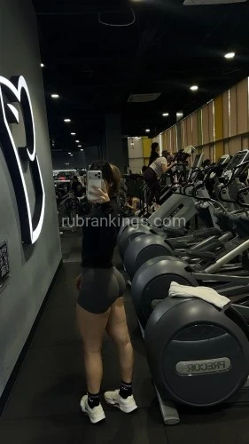(469)496-7242 is Latinoand offers nuru massages, asian massage, bodyrubs in Dallas and available for both on rubrankings Chica rubia, de piernas grandes y glúteos redondos, cara bonita piel clara 