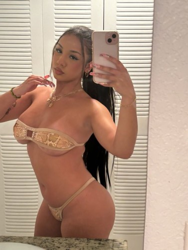 Charleston BodyRubs Offered By (754)213-5723 | Bodyrubs (754)213-5723 is Latinoand offers nuru massages, asian massage, bodyrubs in Charleston and available for both on rubrankings Title: Not Your Ordinary Massage 🔥
Forget the usual routine. Discover a personalized experience featuring therapeutic pressure, soothing full-body techniques, and sensual-inspired relaxation. From deep tissue and Swedish massage to Nuru and tantra-inspired treatments, there is something for different moods and preferences. Professional, private, and tailored to your comfort.
Text me 754 213-5723
Signal. 754 213-5723
WhatsApp +1 (647) 316‑9340