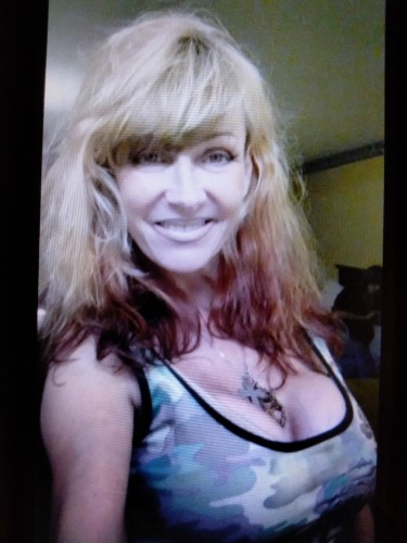(937)993-4915 is Caucasianand offers nuru massages, asian massage, bodyrubs in Cincinnati and available for both on rubrankings 