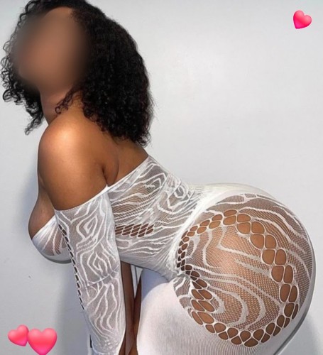 (636)730-5985 is Blackand offers nuru massages, asian massage, bodyrubs in St louis and available for incall on rubrankings      Sensual Body-2-Body Massage Also Nuru/Topless  Sessions for your Pleasure😏 Deep Tissue Massage &  Light Touch  Sessions available as well..... Sneak Away and let Me help you decompress & Release any Tension you may have.?? Let's Enjoy an Unforgettable Experience with each other...
Call Now, (( NO TEXTING )) Private Residence & GOOD HYGIENE REQUIRED!.....EARLY & LATE APPOINTMENTS WITH NOTICE !! (( INCALL ONLY )) 