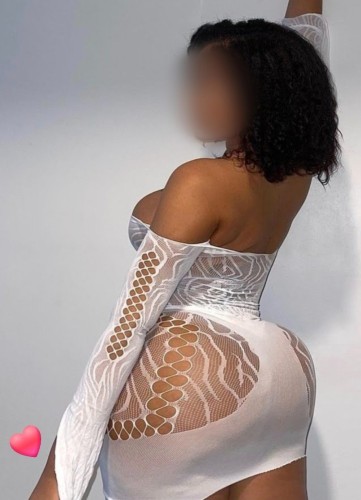 (636)730-5985 is Blackand offers nuru massages, asian massage, bodyrubs in St louis and available for incall on rubrankings      Sensual Body-2-Body Massage Also Nuru/Topless  Sessions for your Pleasure😏 Deep Tissue Massage &  Light Touch  Sessions available as well..... Sneak Away and let Me help you decompress & Release any Tension you may have.?? Let's Enjoy an Unforgettable Experience with each other...
Call Now, (( NO TEXTING )) Private Residence & GOOD HYGIENE REQUIRED!.....EARLY & LATE APPOINTMENTS WITH NOTICE !! (( INCALL ONLY )) 