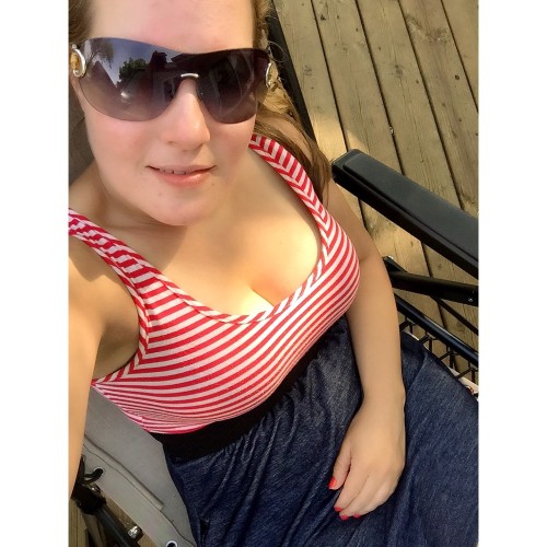(224)633-3169 is Caucasianand offers nuru massages, asian massage, bodyrubs in Chicago and available for incall on rubrankings Sexy and sweet…. CMT with 8+ years experience offering incall at private location. Relax and unwind at my clean and upscale studio today! 60 min sessions available! Swedish/Deep Tissue/Light Touch/Stretching Lotion/Oil/Aromatherapy available upon request 8am to 7pm daily, by appointment only in the Barrington area. Discretion assured, no explicit language, no exceptions.Accepting: Cash or CC, Cash App, Apple Pay 