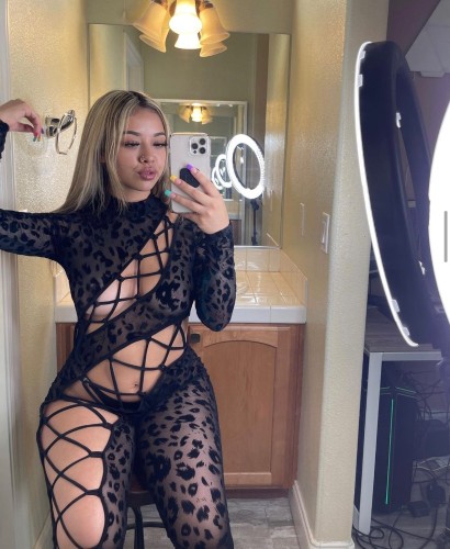 (312)282-3806 is 0and offers nuru massages, asian massage, bodyrubs in Chicago and available for both on rubrankings FACETIME FUN AVAILABLE AT CHEAP RATE SEXY VIDEOS AVAILABLE FOR SMALL RATE
Available for both incall and outcall service✅
Sell nasty video 00%
Anal, bareback, Greek, Gfe
Come let get down❤️
I need regular also❤️
No cops & Real and legit
If this is your first time
Hit me up❤️❤️
I can handle shy guys
I offer full service

Text me on message:3122823806
Text me on WhatsApp: 3122823806
Text me on telegram:@saramelis5



