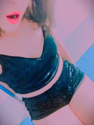 (602)367-7055 is Caucasianand offers nuru massages, asian massage, bodyrubs in Erie and available for incall on rubrankings Let me rub your sore muscles with warm oil or no oil . 
Lets have a time together 
Daytime hours or evening hours available. 
Call or text  Ember at 1 602 367 7055


Fetish friendly
Erie Pennsylvania