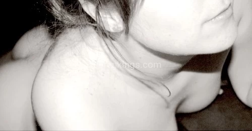 (720)969-0435 is Caucasianand offers nuru massages, asian massage, bodyrubs in Denver and available for both on rubrankings I'm a petite cutie that will provide you with THE BEST sensual massage! *NO BS*, the photos you see will match the person you see at the door ;)I'm a CMT, down to Earth, educated and fun girl with a passion for the sensual. Can't wait to work my magic and release ALL your tension!*$200/hr**300/90 min*720.969.0435*No FS